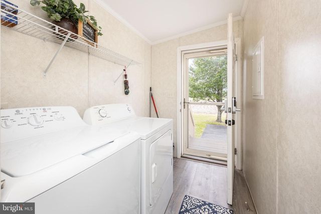 4258 SMITH RD, Salisbury, MD 21801