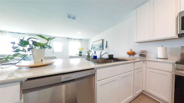 2526 AVEENO AVENUE, Haines City, FL 33844