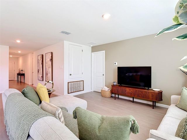 2526 AVEENO AVENUE, Haines City, FL 33844
