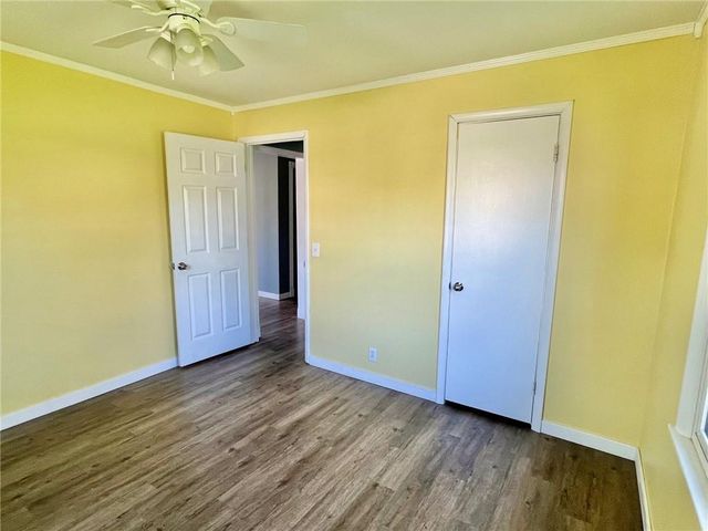 101 S 9th Terrace, Odessa, MO 64076