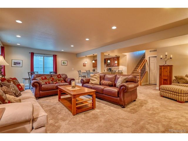 8161 Regiment Ct, Colorado Springs, CO 80920