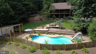 1172 LAKE VIEW DR, Mohnton, PA 19540