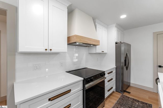 207 Oakmont Drive, Boiling Springs, SC 29316