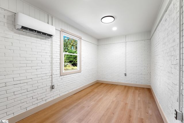 207 Oakmont Drive, Boiling Springs, SC 29316