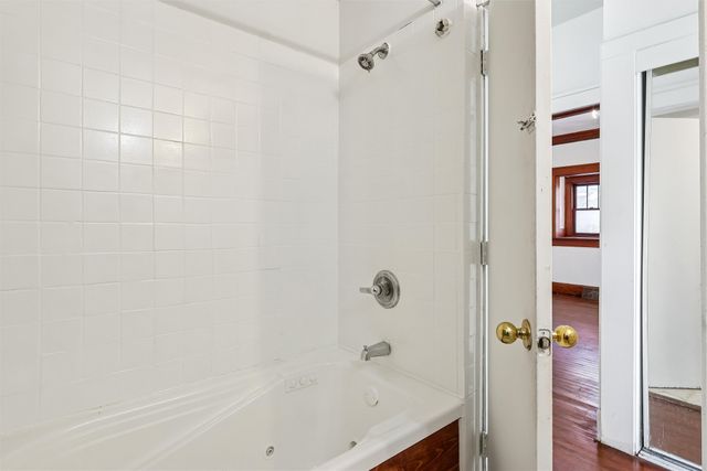 730 Guthrie Avenue, Des Moines, IA 50316