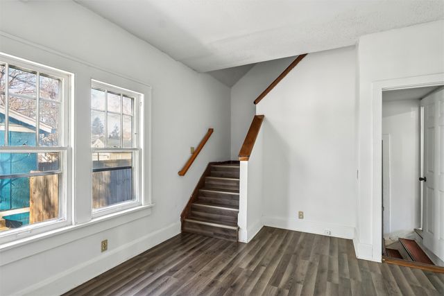 730 Guthrie Avenue, Des Moines, IA 50316