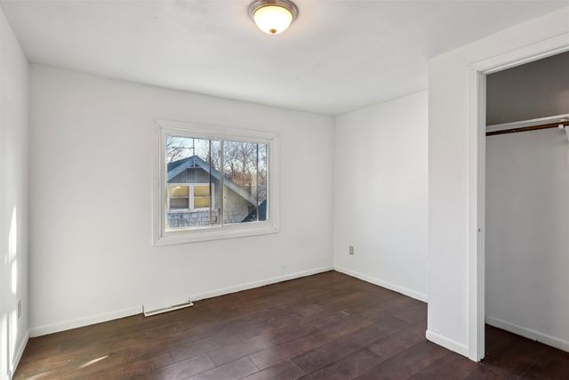 730 Guthrie Avenue, Des Moines, IA 50316