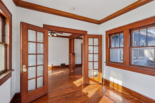 730 Guthrie Avenue, Des Moines, IA 50316