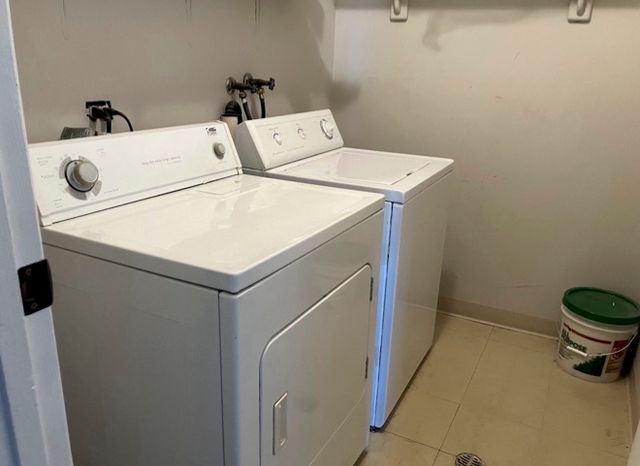 7537 175th Street 534, Tinley Park, IL 60477