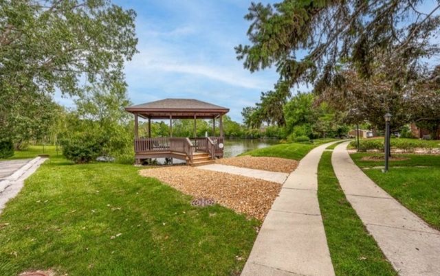 7537 175th Street 534, Tinley Park, IL 60477