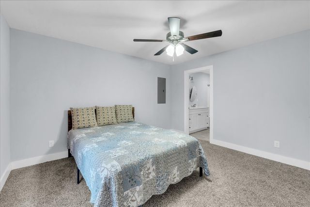 829 Luttrell Ave, Smithville, TN 37166