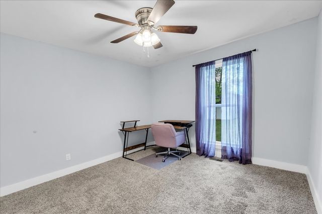 829 Luttrell Ave, Smithville, TN 37166