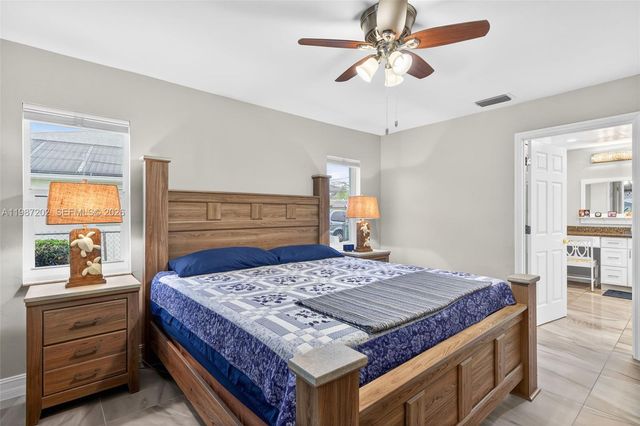 432 NE 18th Ave, Cape Coral, FL 33909