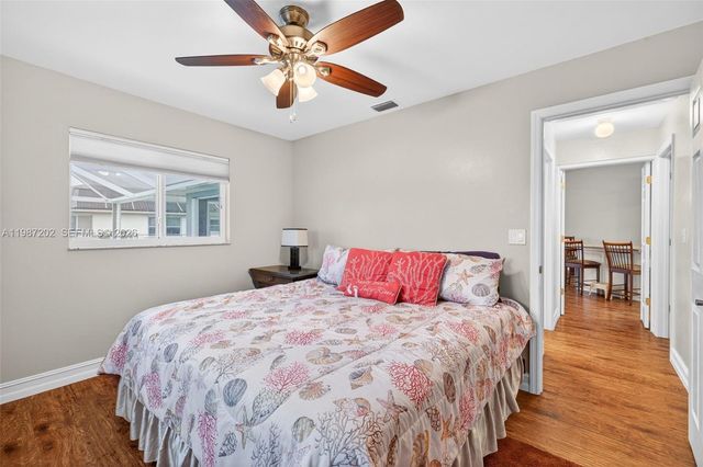 432 NE 18th Ave, Cape Coral, FL 33909