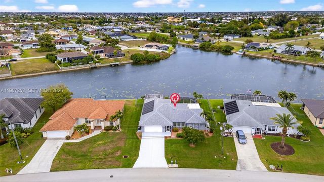 432 NE 18th Ave, Cape Coral, FL 33909