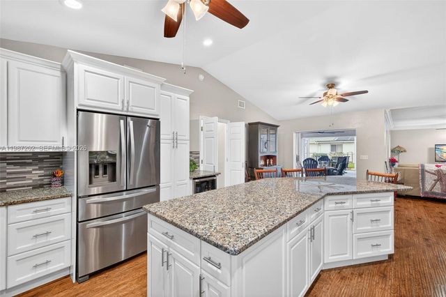 432 NE 18th Ave, Cape Coral, FL 33909