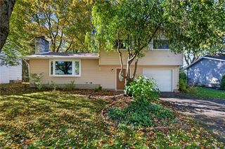 48 Bayberry Circle, Clay, NY 13090