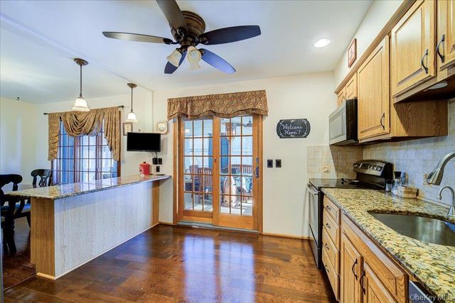 52 Woodland Road, Highland Mills, NY 10930