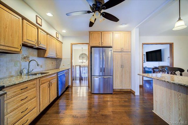 52 Woodland Road, Highland Mills, NY 10930