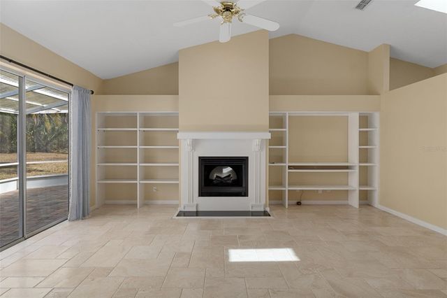 13 S ENCLAVE POINT S, Homosassa, FL 34446