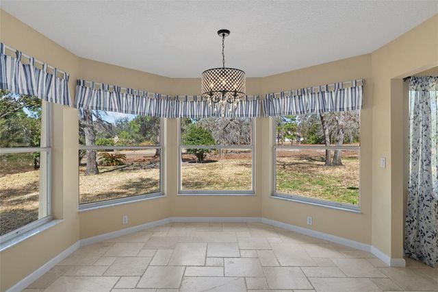 13 S ENCLAVE POINT S, Homosassa, FL 34446