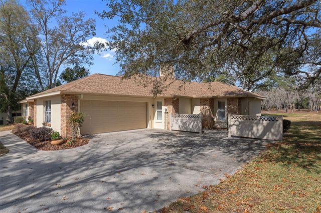 13 S ENCLAVE POINT S, Homosassa, FL 34446