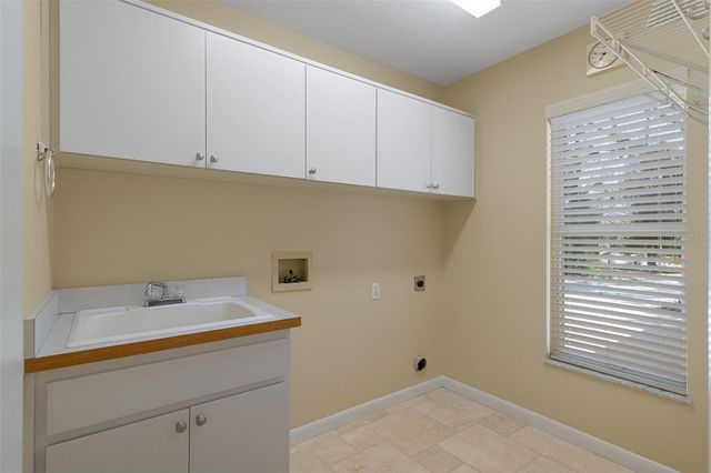 13 S ENCLAVE POINT S, Homosassa, FL 34446