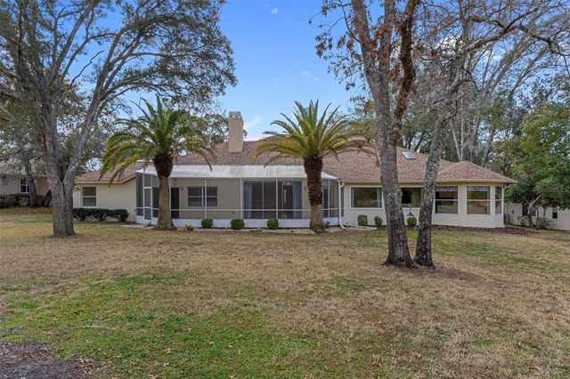 13 S ENCLAVE POINT S, Homosassa, FL 34446