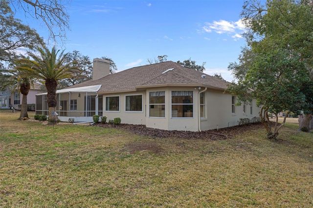 13 S ENCLAVE POINT S, Homosassa, FL 34446