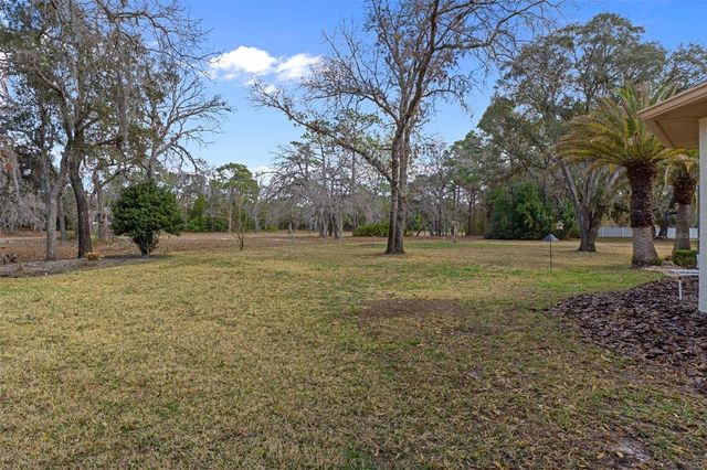 13 S ENCLAVE POINT S, Homosassa, FL 34446
