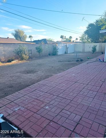 3607 W MCLELLAN Boulevard, Phoenix, AZ 85019