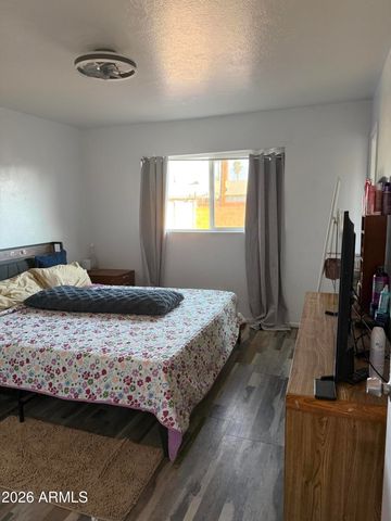 3607 W MCLELLAN Boulevard, Phoenix, AZ 85019