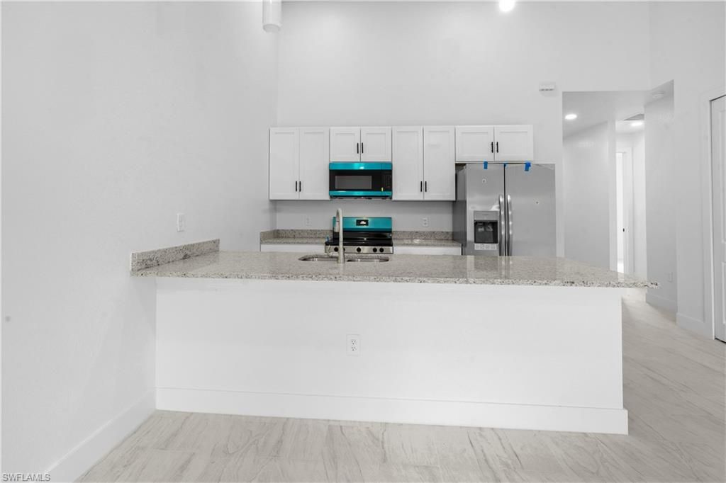 634 Knapp ST, LEHIGH ACRES, FL 33974 — photo 4