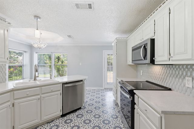 1309 Oak Harbor Boulevard, Azle, TX 76020