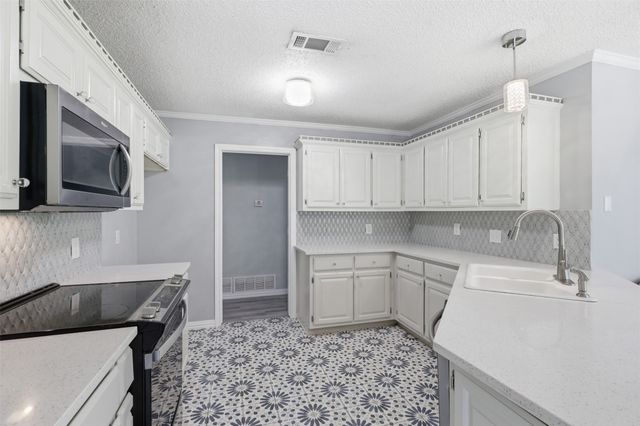 1309 Oak Harbor Boulevard, Azle, TX 76020