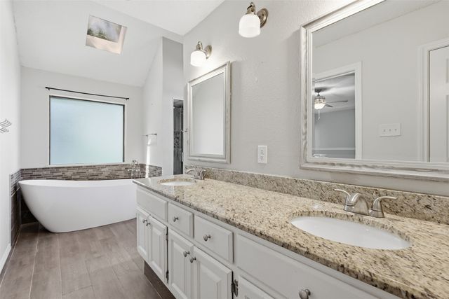 1309 Oak Harbor Boulevard, Azle, TX 76020