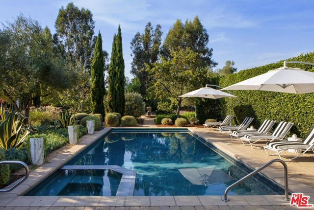 7200 Casitas Pass Road, Carpinteria, CA 93013