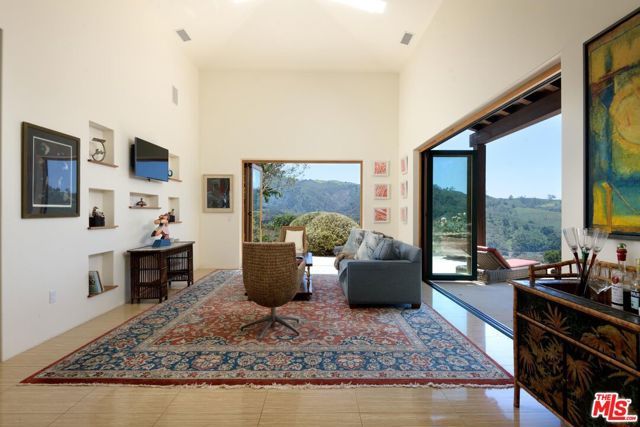 7200 Casitas Pass Road, Carpinteria, CA 93013