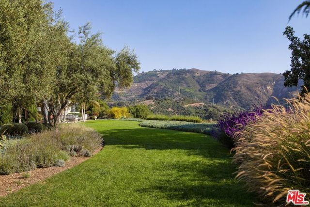 7200 Casitas Pass Road, Carpinteria, CA 93013