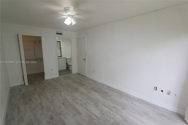 10755 SW 108th Ave 105, Miami, FL 33176