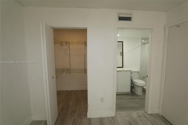 10755 SW 108th Ave 105, Miami, FL 33176