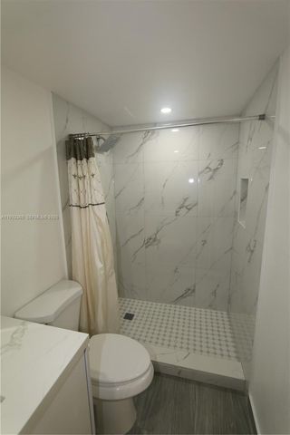 10755 SW 108th Ave 105, Miami, FL 33176