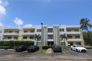 10755 SW 108th Ave 105, Miami, FL 33176