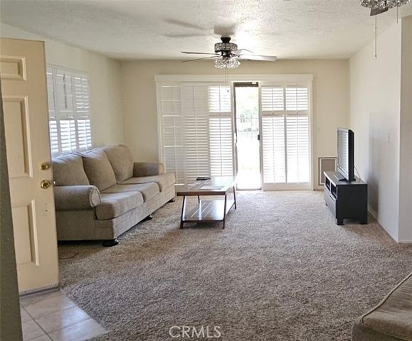 11620 Locust Lane, Apple Valley, CA 92308