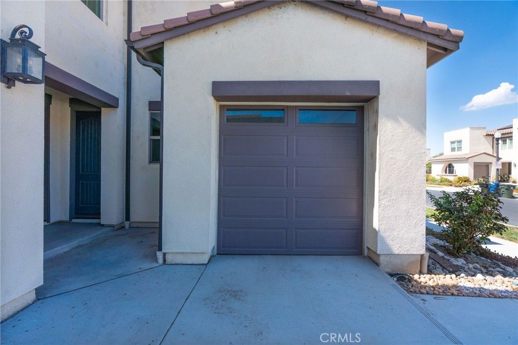 2532 E Scarlett, Ontario, CA 91762 — photo 2