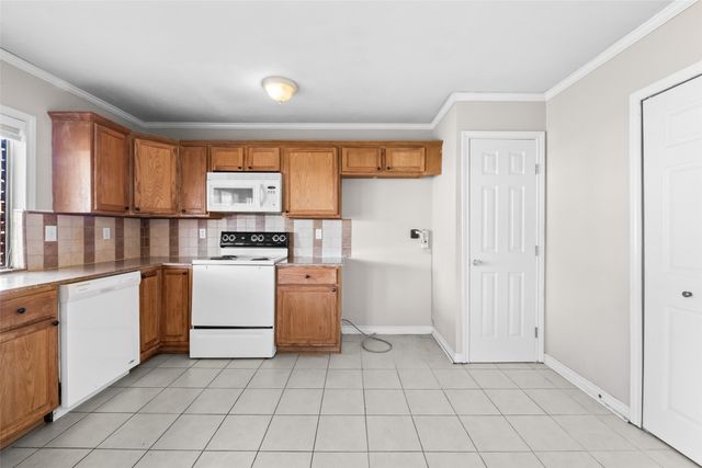 8817 Vernon Drive, Rowlett, TX 75088