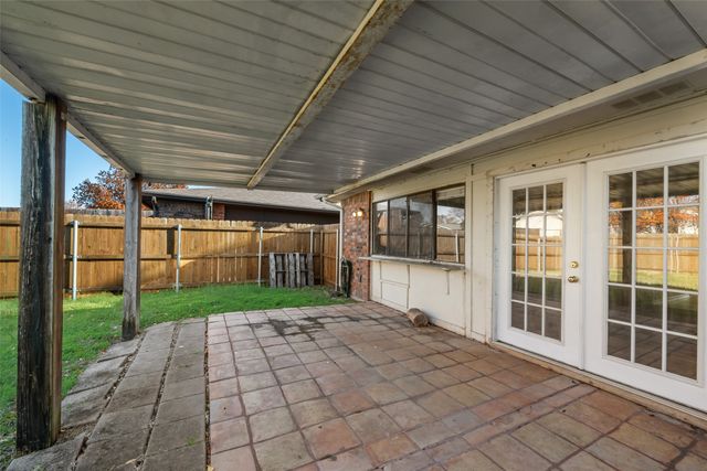 8817 Vernon Drive, Rowlett, TX 75088