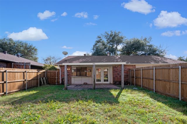 8817 Vernon Drive, Rowlett, TX 75088