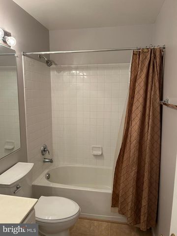 11912 BENTON LAKE RD, Bristow, VA 20136