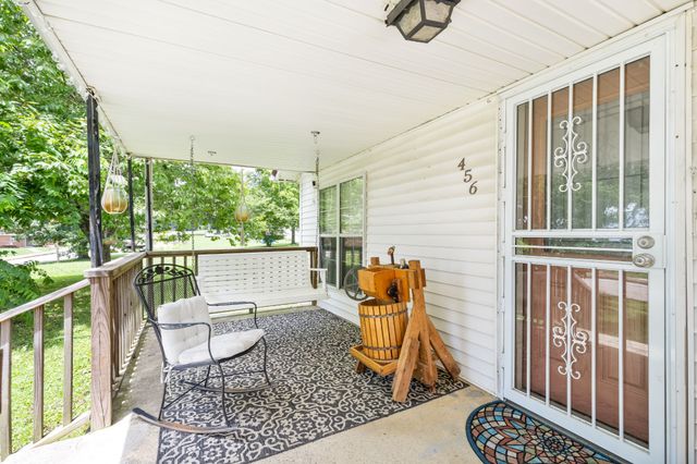 456 Billingsley St, Spencer, TN 38585